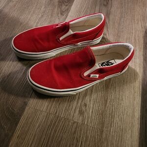 LIKE NEW UNISEX VANS SLIP ONS